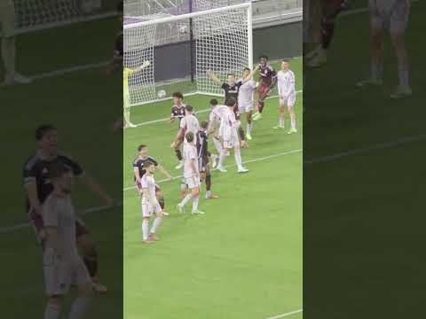 ๐ฆ๐บ HERRINGTON RISES FOR THE HEADER