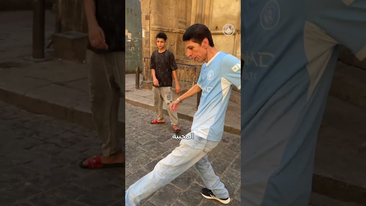بعدما لفت الأنظار في شوارع القاهرة، توجهنا إليه بالقميص الجديد 🩵⁩