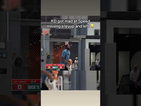 Speed learning what it means to be a hooper 😭 (via IShowSpeed/Twitch)