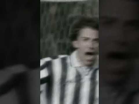 DEL PIERO SCORES, JUVENTUS ON THE TOP OF THE WORLD