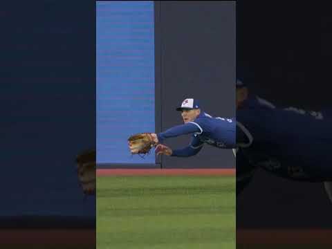 DAULTON VARSHO IS THERE! #ALCS