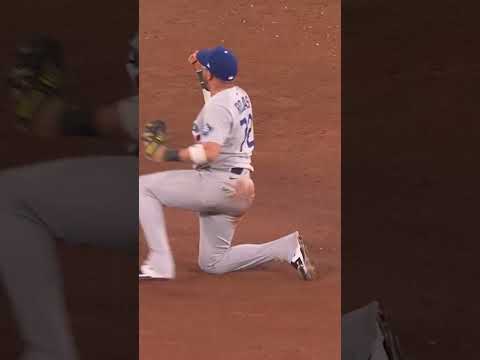 #Postseason hero Kiké Hernández had 1 final trick up his sleeve to finish out the month of October 😎