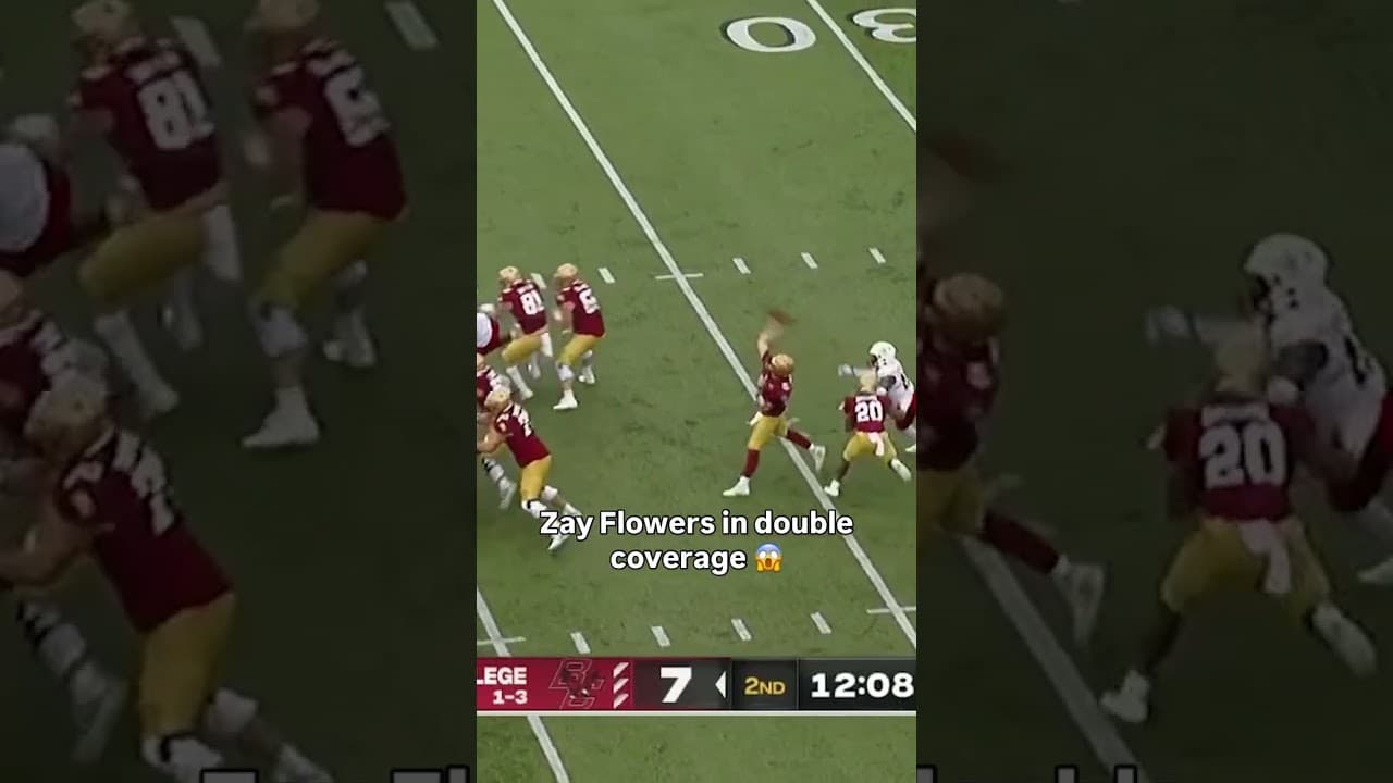 How does he do it?! 🤯 #bostoncollege #zayflowers #accfootball #football #collegefootball #sports