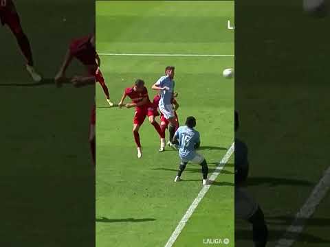 El gol de Rubén García en el #CeltaOsasuna de la 2023/24 #LaLigaHighLights #shorts