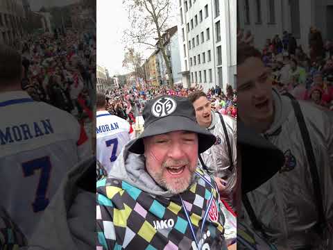 Grüße von Dimo 🫰