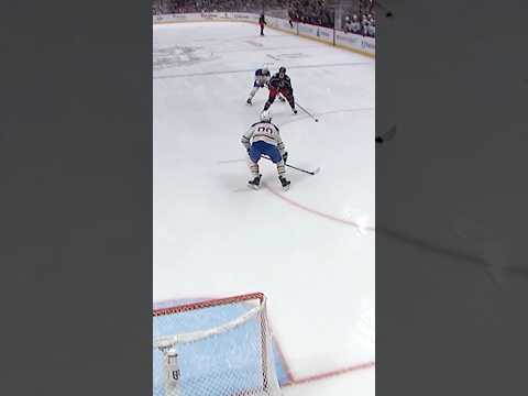 Cole Sillinger Sends One Into the Open Net!! 🔥