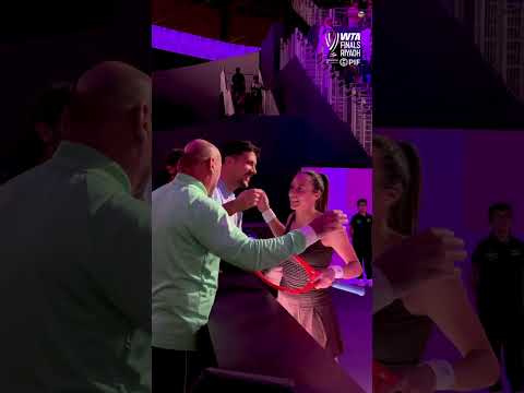 A duo debut at the WTA Finals to remember for Stefani/Babos 💚 #wta #tennis