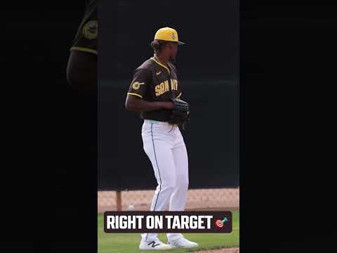 The Padres have a new object to help with pickoff drills ... just listen to it! 🔊