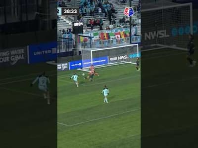 That’s a goal-saving block 😤 Manaka Hayashi 🧱 #nwsl #soccer #football