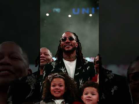 #1 hanging in the rafters forever 🌹 #nba #derrickrose #chicagobulls #jerseyretirement #chicago