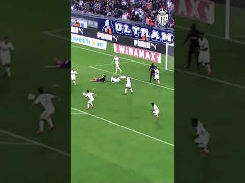 Le sauvetage exceptionnel sur la ligne de Jemerson #asmonaco #ligue1