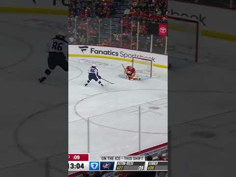 MARCHY SCORES A SHORTY! 💥 #SHORTY #GOALS #NHL