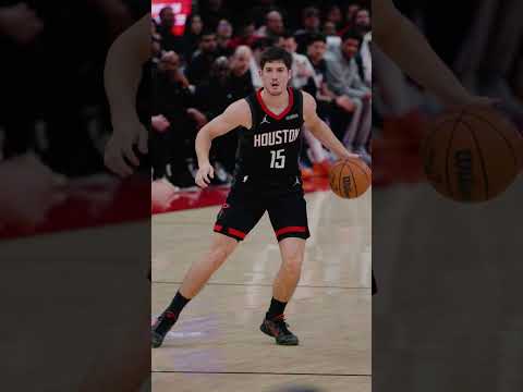 Reed Sheppard tied his career-high in 3PM through the first half with 6 threes! ♨️ #rockets