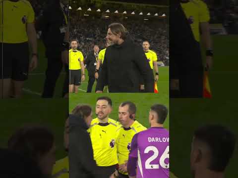Leeds boss Daniel Farke sees red 😯🟥