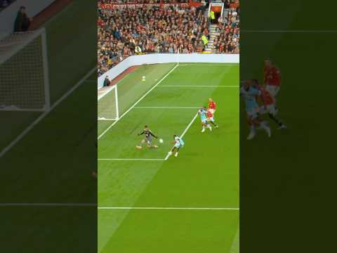 Some BIG Saves From Senne Lammens 💪