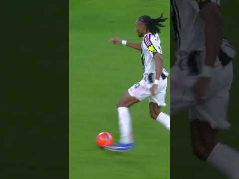 GREAT FINISH BY DAVID ​😍​ #shorts #juventus #football