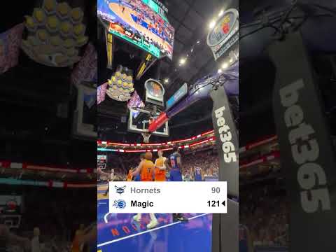 IM BLASTING THIS AT 100!!