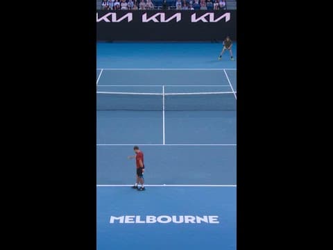 He makes this forehand look so EASY! 🫠