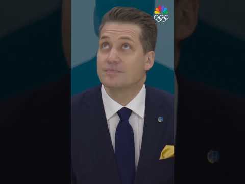 Team Italia were sharp on the rebound to score against Sweden! 🏒🎉