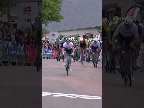 Paul Lapeira has the punch to hold on at the Tour du Limousin. 💪