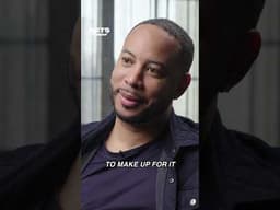 Devin Harris hit one of the craziest game-winners you'll ever see 🤯 #nba #buzzerbeater #throwback