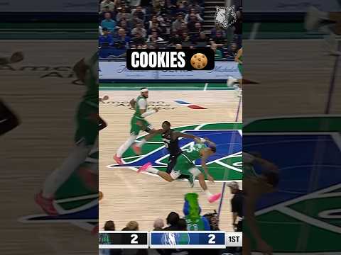 Julius Randle Steal and Slam 💪