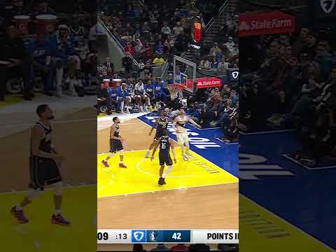 What aAPass‼️ Jarace Walker Drops A Dime to Kobe Brown in the Corner 🪙