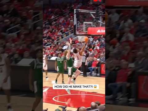 Oh my J’Vonne Hadley⁉️ #louisvillecardinals #basketball #accbasketball #collegebasketball #sports