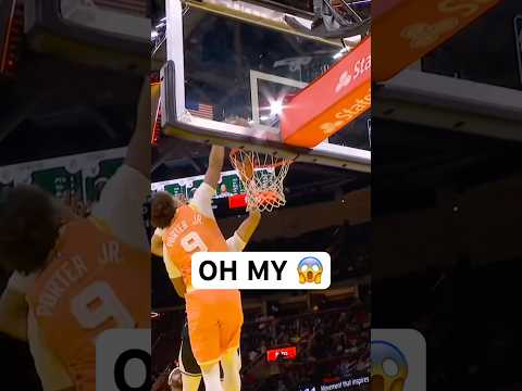 Craig Porter Jr. with the steal and the poster!