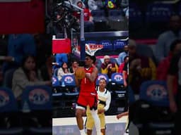 what a pass, Reed 🫨 #rockets