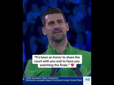 Novak takes a moment to speak to the great Rafael Nadal 🐐