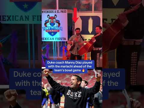 Coach of many talents 👏 (via @dukefb/TT)