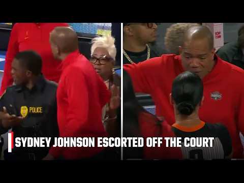 Mystics head coach Sydney Johnson escorted off the court after ejection | WNBA on ESPN