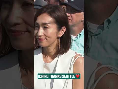 Ichiro thanks fellow Hall of Famer Pat Gillick for bringing him to Seattle 🔱