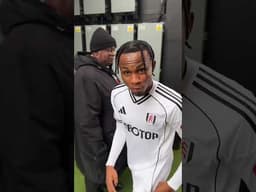 Fulham celebrate THREE POINTS over Spurs! 🎉