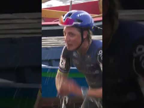 Bathing in success 🤩 Lucinda Brand hopped straight in after another dominant victory 💪