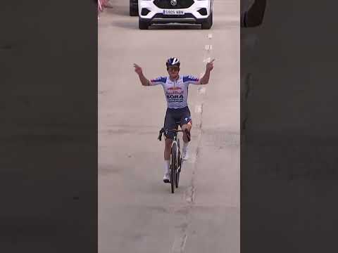 Statement. Made. 😮‍💨 The perfect start for Evenepoel as he wins his second race in as many days.