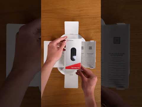 Unboxing the Coros Apex 4