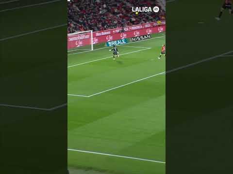 ¡Al palo Marc Roca! #MallorcaRealBetis #LALIGAHighlights