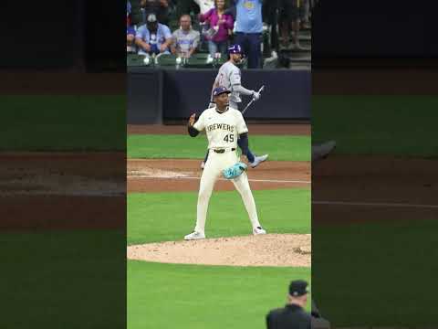 The Brewers retired the final 15 batters in Game 2 💪