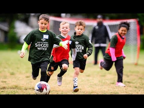 Alums Fochive, Flores & Mwanga at youth soccer clinic | Soccer With Us, presented by Bank of America