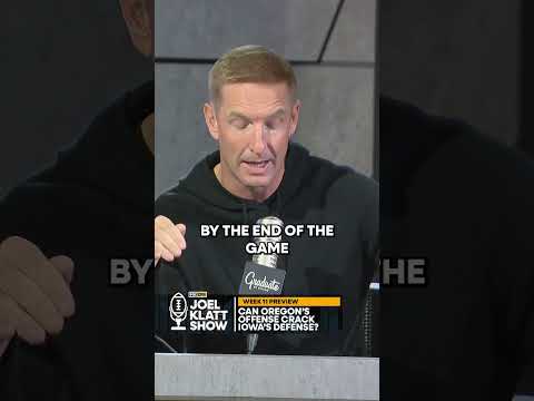 Will Oregon's offense crack Iowa's defense? 👀 #oregonducks #iowahawkeyes