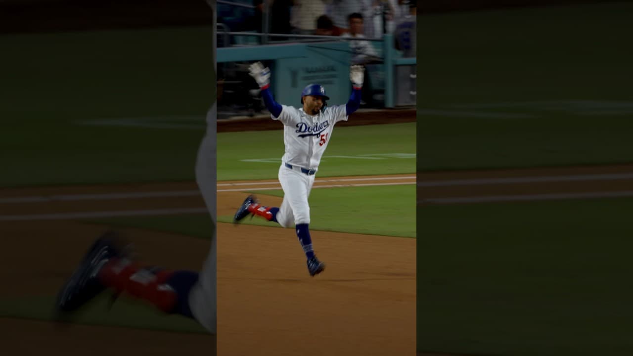 Welcome back, Mookie! #dodgers #sports #losangeles