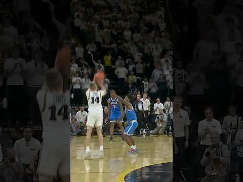 Bennett Stirtz with a RUDE dagger 🗡️