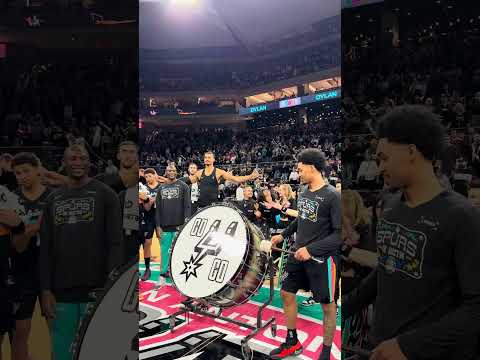 Dylan's turn 🥁 (we'll get some practice in before next time 😉) #spurs #nba #dylanharper