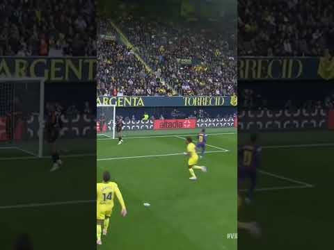 Raphinha converts from the spot ⚽️