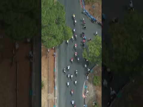 Martina Fidanza times it to perfection 👌 The Visma rider triumphs in Cadel’s Criterium 🏆