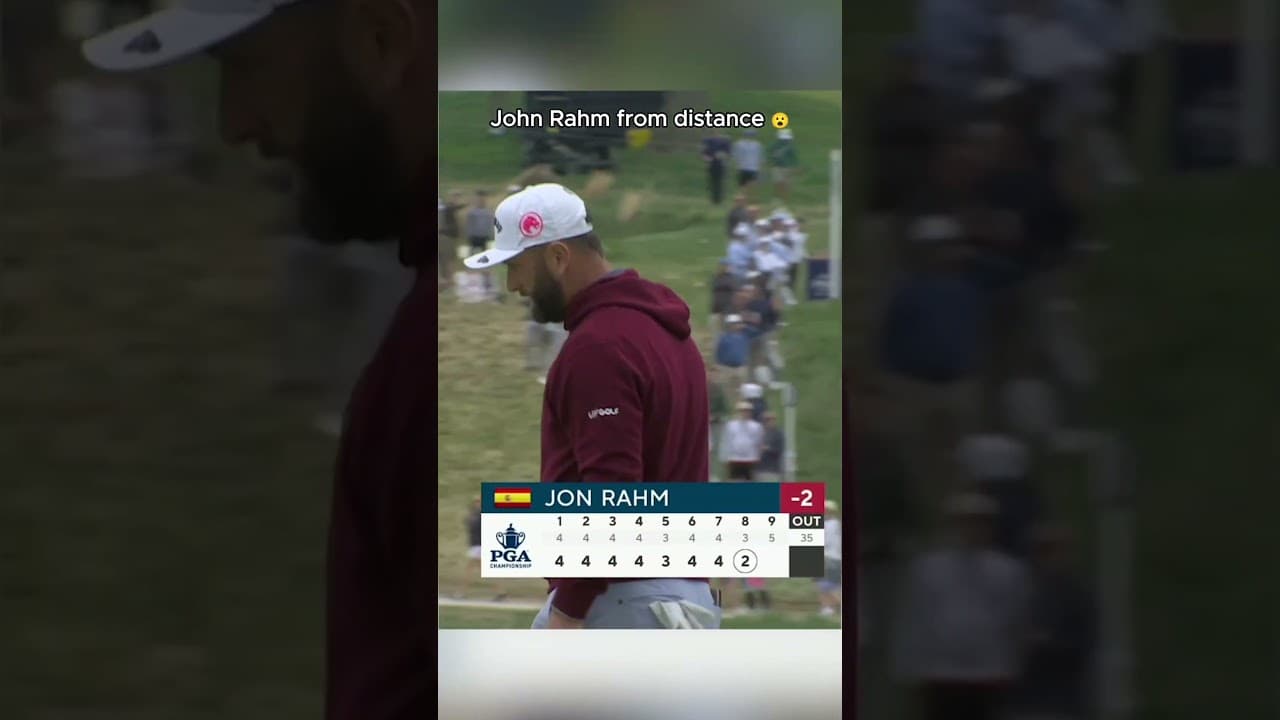 This putt from 26 feet 👀