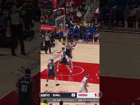 Tari on both ends of the court 😤 #rockets