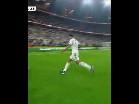 FEDE VALVERDE IN THE OPENING MOMENTS OF THE MATCH 🔥